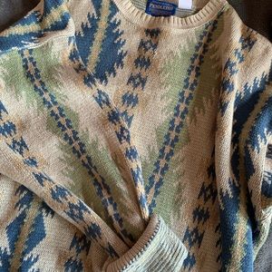 Pendleton sweater, mens L
